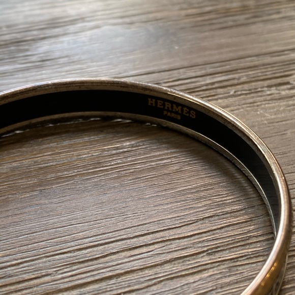 HERMES Caleche Enamel Bangles - Picture 7 of 8